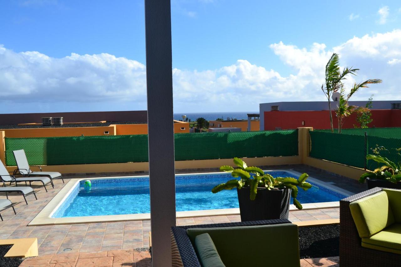 Golf Las Salinas Villa Carlotta With Private Heated Pool With Additional Cost Caleta de Fuste Exterior foto